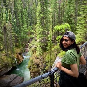 Meet your Posher, Sanghamitra